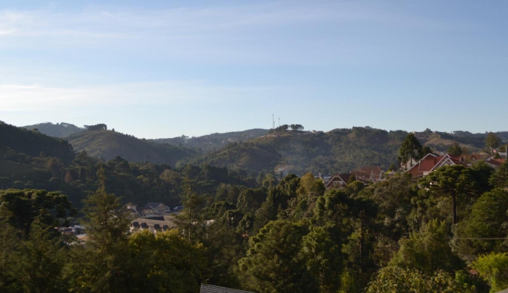 Pousada Alpes Da Serra Campos Do Jordao Bagian luar foto